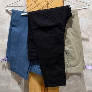 BUNDLE - Banana Republic Mens Chinos - Blue GAP and Black Express denim bundle